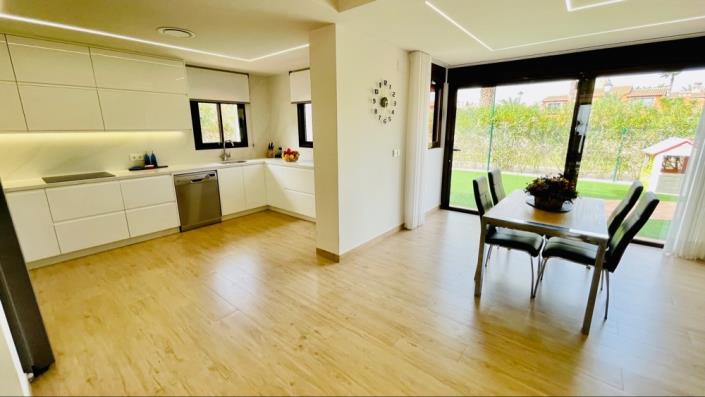 Image No.15-Villa de 4 chambres à vendre à Hacienda del Alamo