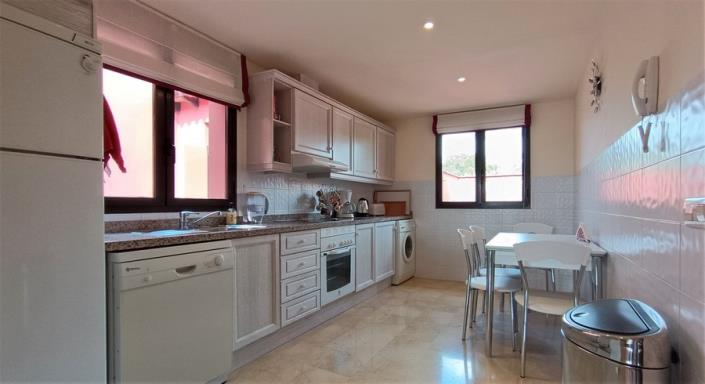 Image No.5-3 Bed Villa for sale