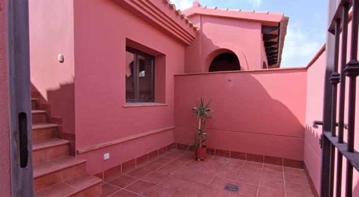 Image No.20-3 Bed Villa for sale