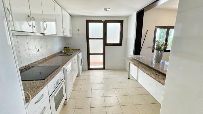 Image No.6-3 Bed Villa for sale