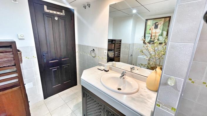 Image No.39-3 Bed Villa for sale