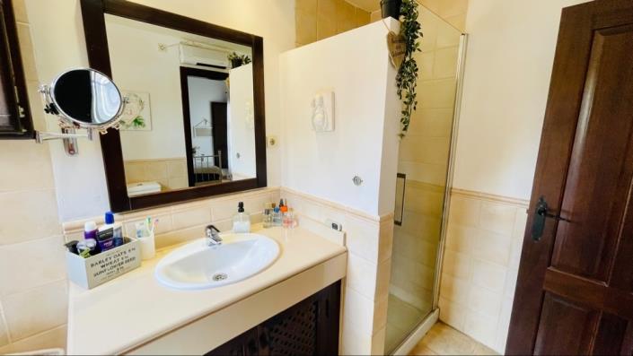 Image No.31-3 Bed Villa for sale