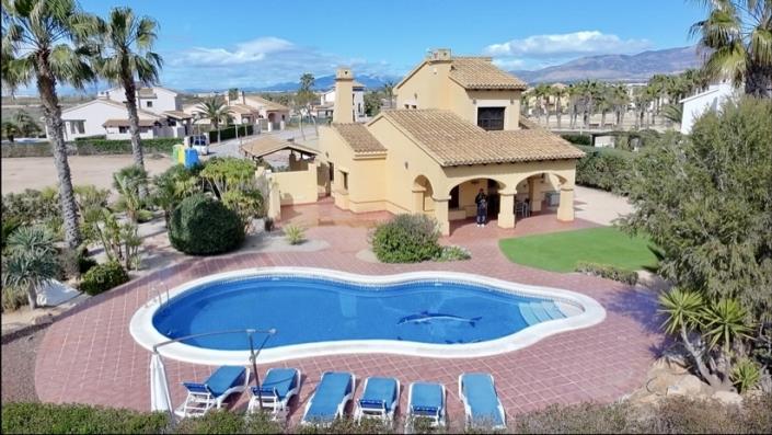 Image No.5-3 Bed Villa for sale