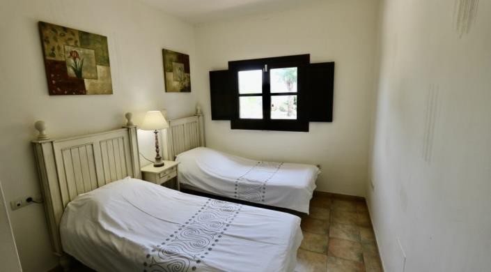 Image No.18-3 Bed Villa for sale