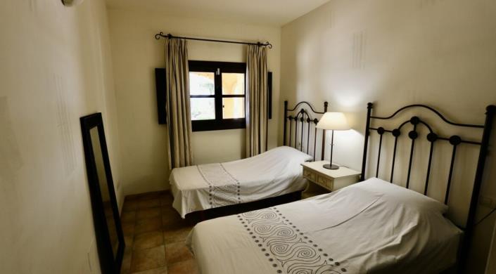 Image No.26-3 Bed Villa for sale