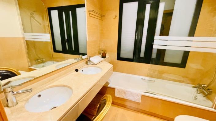 Image No.23-2 Bed Apartment for sale