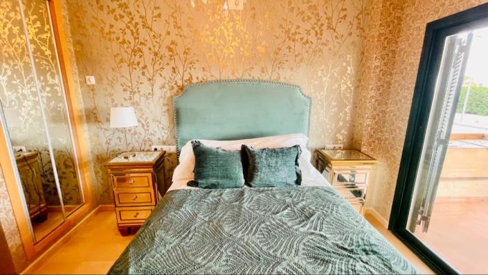 Image No.22-2 Bed Apartment for sale