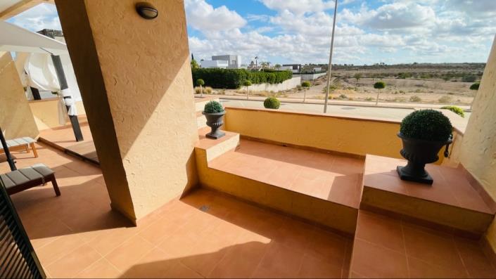 Image No.32-2 Bed Apartment for sale