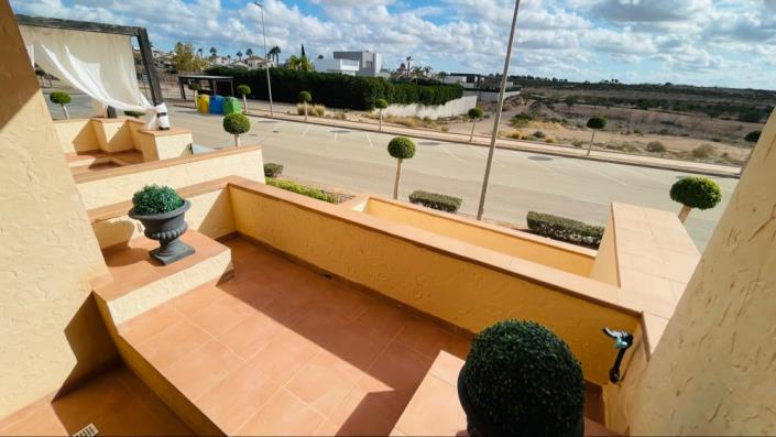 Image No.35-2 Bed Apartment for sale