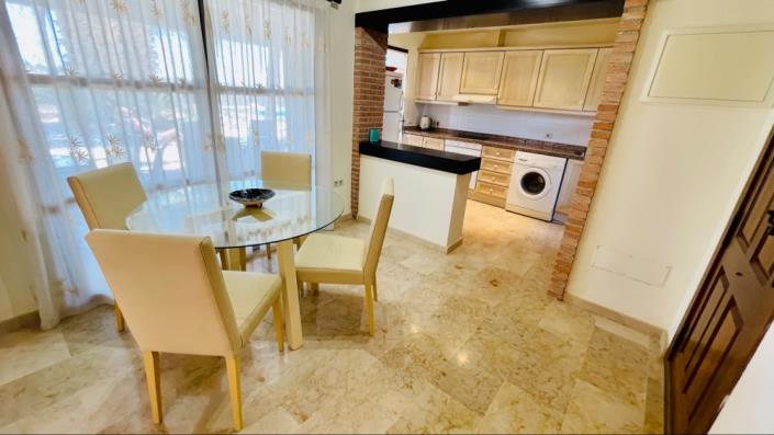 Image No.8-3 Bed Villa for sale