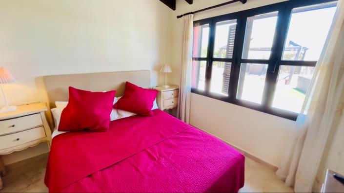 Image No.21-3 Bed Villa for sale