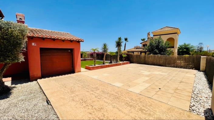 Image No.31-3 Bed Villa for sale