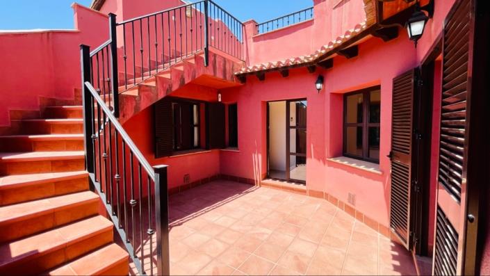 Image No.52-3 Bed Villa for sale