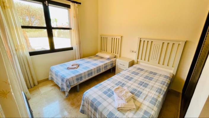 Image No.57-3 Bed Villa for sale