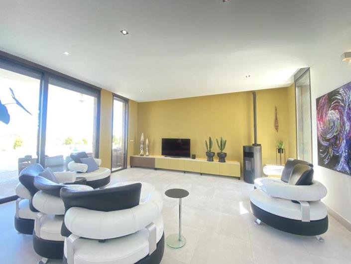 Image No.7-4 Bed Villa for sale