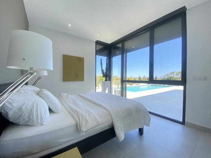 Image No.21-4 Bed Villa for sale