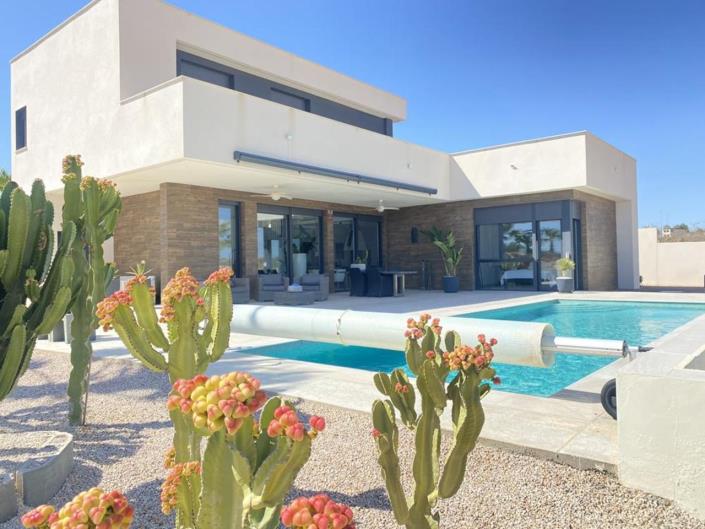 Image No.27-4 Bed Villa for sale