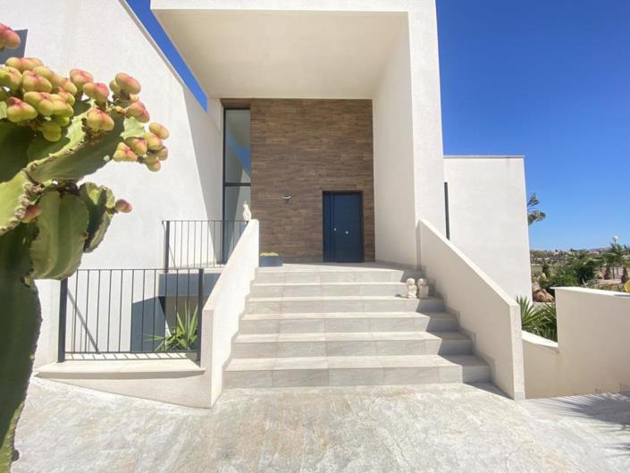 Image No.30-4 Bed Villa for sale