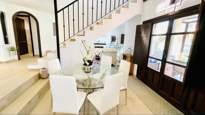 Image No.17-4 Bed Villa for sale