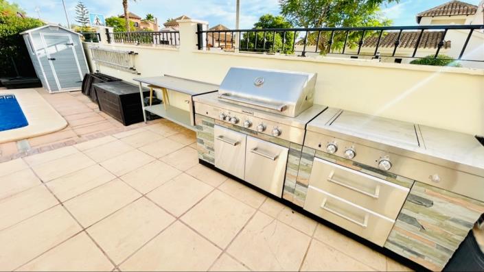 Image No.26-4 Bed Villa for sale