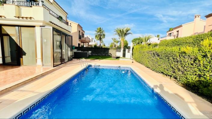 Image No.30-4 Bed Villa for sale