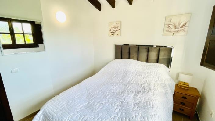 Image No.41-4 Bed Villa for sale