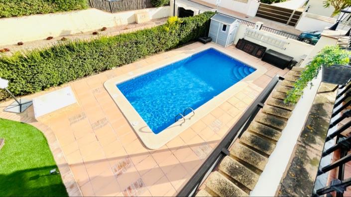 Image No.53-4 Bed Villa for sale