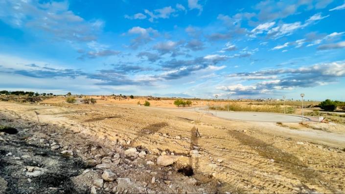 Image No.23-3 Bed Villa for sale