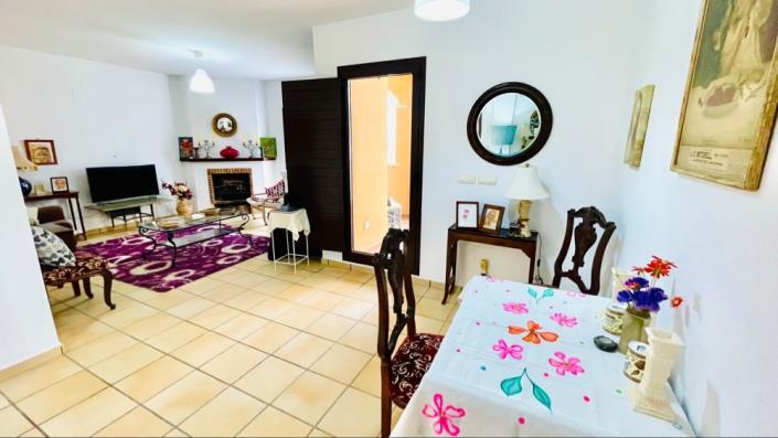 Image No.11-2 Bed Apartment for sale