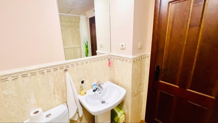 Image No.32-2 Bed Apartment for sale