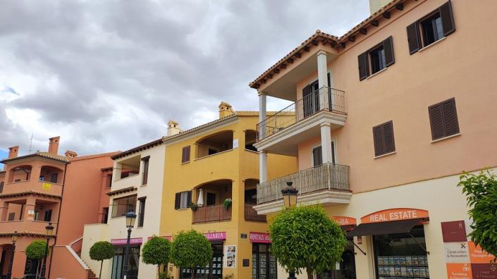 Image No.9-2 Bed Apartment for sale