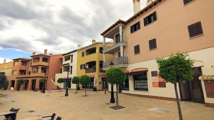 Image No.10-2 Bed Apartment for sale