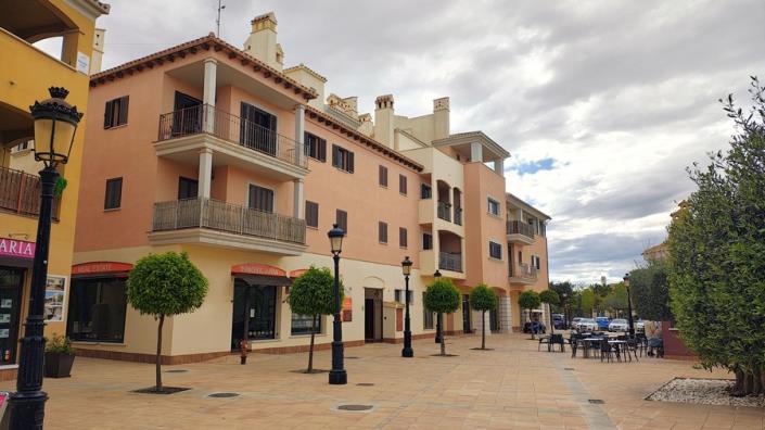 Image No.25-2 Bed Apartment for sale