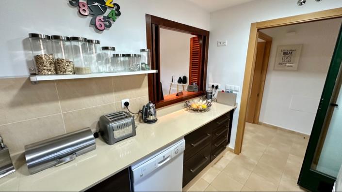 Image No.10-2 Bed Apartment for sale