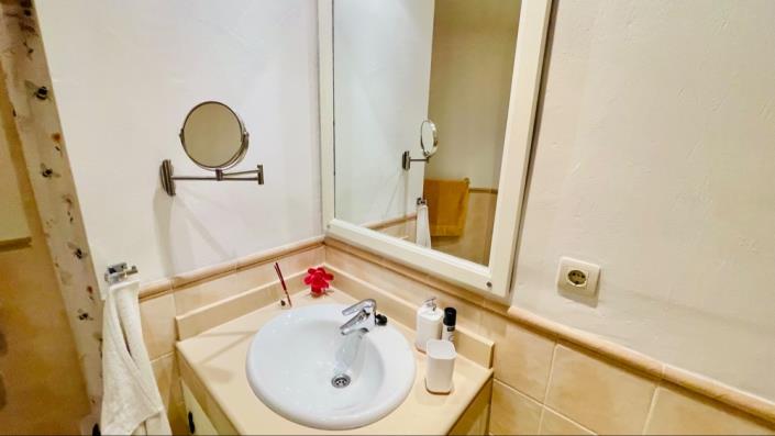 Image No.35-3 Bed Villa for sale