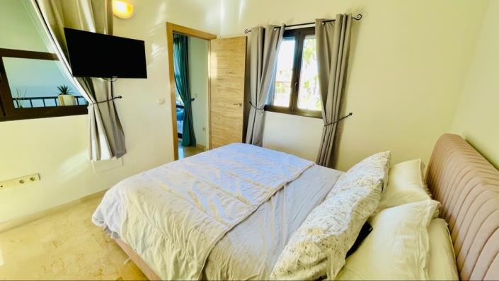 Image No.53-3 Bed Villa for sale