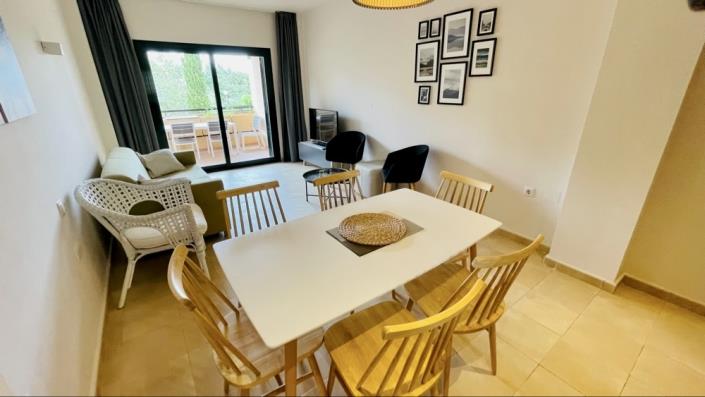 Image No.4-2 Bed Apartment for sale