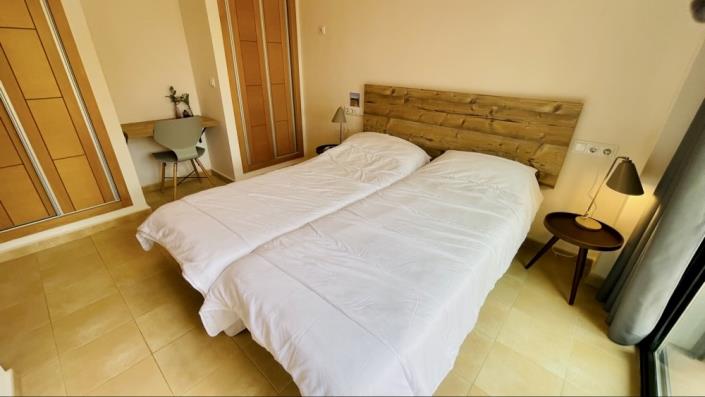 Image No.21-2 Bed Apartment for sale