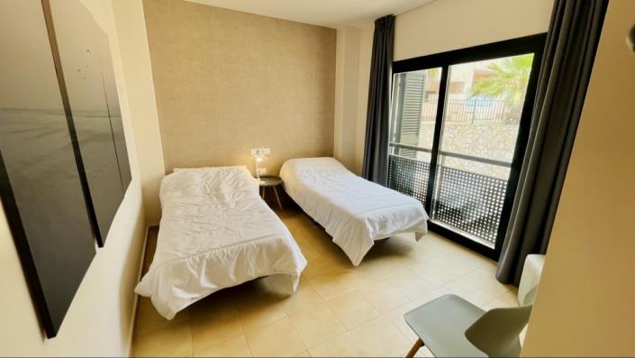 Image No.25-2 Bed Apartment for sale