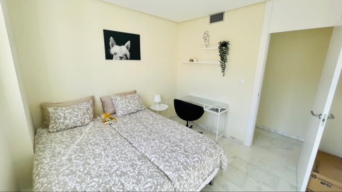 Image No.29-3 Bed Apartment for sale