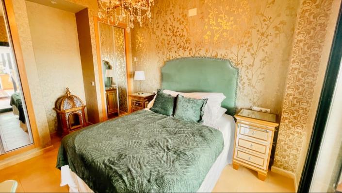 Image No.21-2 Bed Apartment for sale