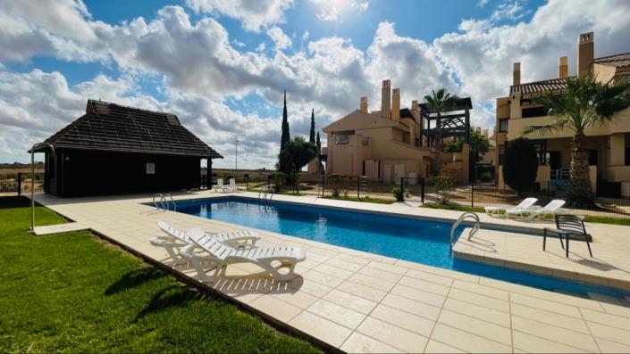 Image No.42-2 Bed Apartment for sale