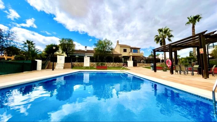 Image No.54-3 Bed Villa for sale