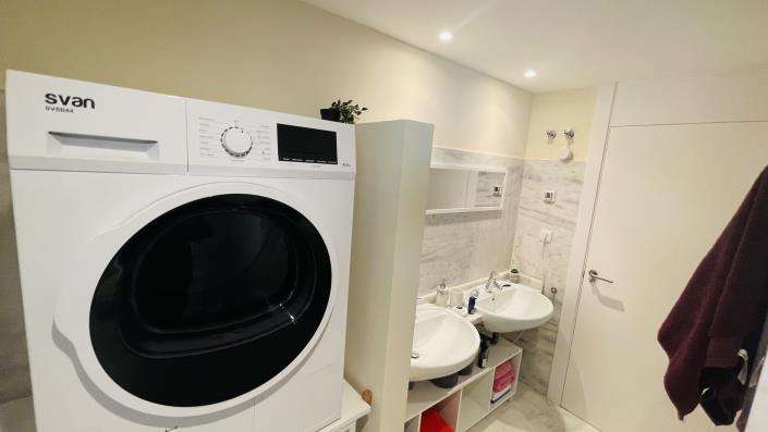 Image No.23-3 Bed Apartment for sale