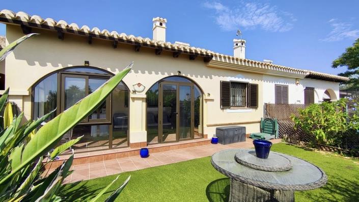 Image No.18-2 Bed Villa for sale