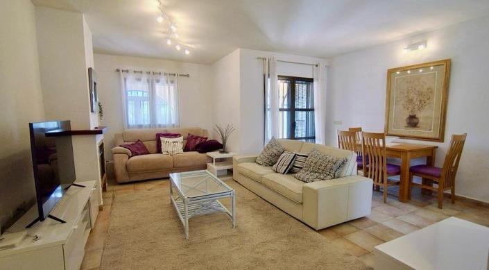 Image No.19-2 Bed Villa for sale