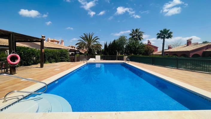 Image No.1-3 Bed Villa for sale