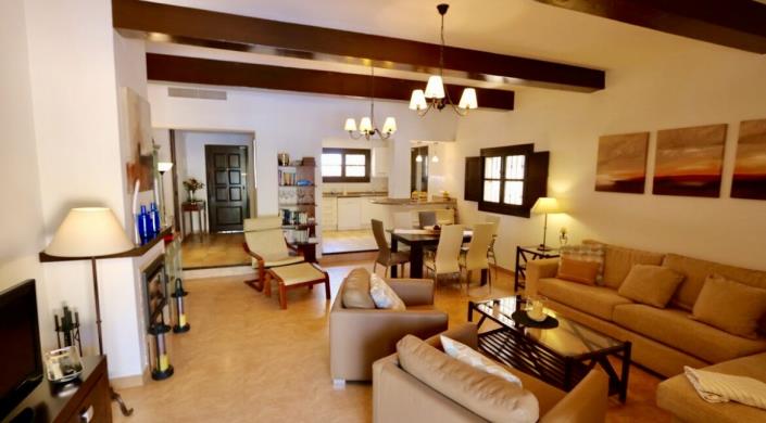 Image No.6-Villa de 4 chambres à vendre à Hacienda del Alamo