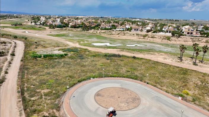 Image No.7-4 Bed Land for sale