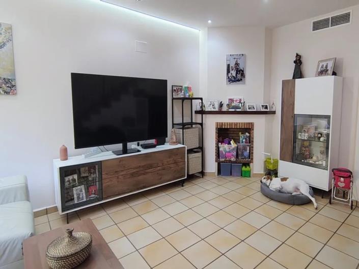 Image No.6-3 Bed Villa for sale